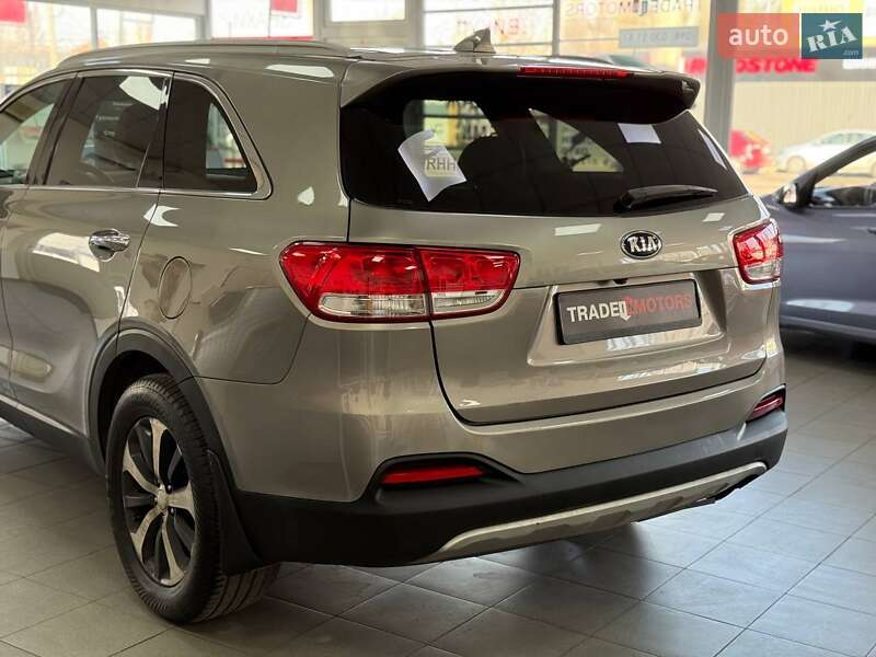 Внедорожник / Кроссовер Kia Sorento 2015 в Киеве фото 9 Внедорожник / Кроссовер Kia Sorento 2015 в Киеве