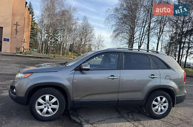 Позашляховик / Кросовер Kia Sorento 2012 в Чернівцях