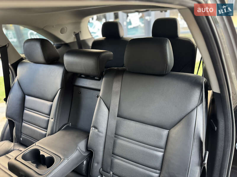Внедорожник / Кроссовер Kia Sorento 2015 в Ивано-Франковске фото 60 Внедорожник / Кроссовер Kia Sorento 2015 в Ивано-Франковске