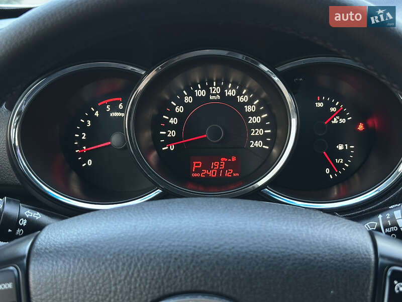 Позашляховик / Кросовер Kia Sorento 2011 в Рівному фото 15 Позашляховик / Кросовер Kia Sorento 2011 в Рівному