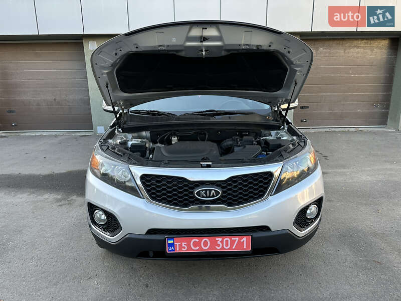 Позашляховик / Кросовер Kia Sorento 2011 в Рівному фото 36 Позашляховик / Кросовер Kia Sorento 2011 в Рівному