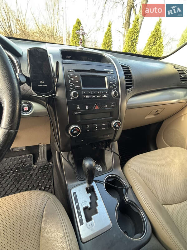 Внедорожник / Кроссовер Kia Sorento 2010 в Яворове фото 23 Внедорожник / Кроссовер Kia Sorento 2010 в Яворове