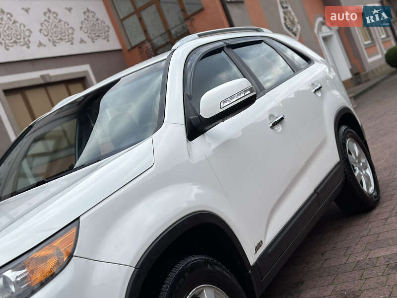 Внедорожник / Кроссовер Kia Sorento 2009 в Стрые