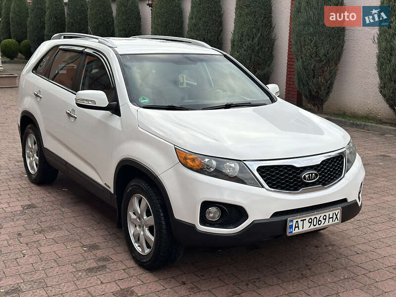 Внедорожник / Кроссовер Kia Sorento 2009 в Стрые