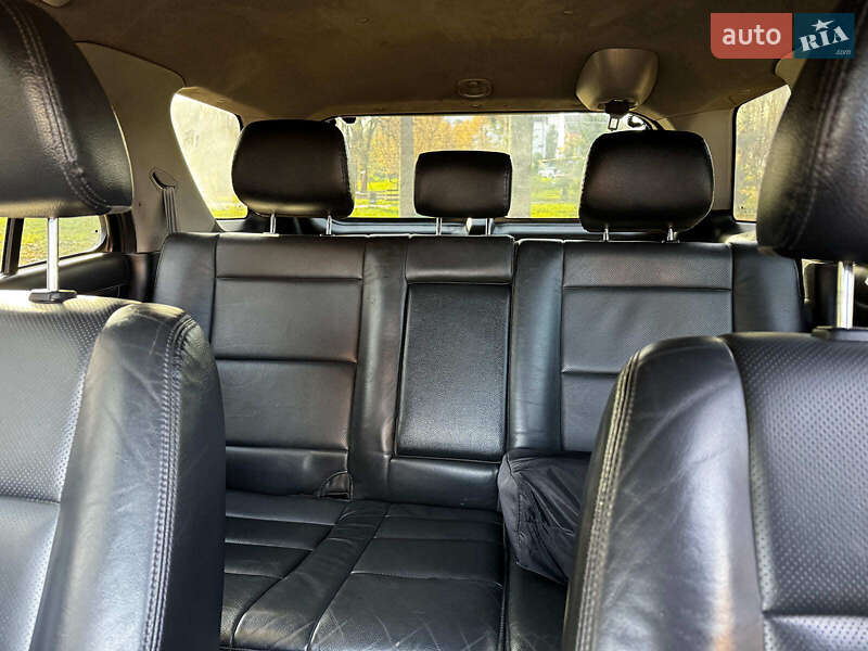 Позашляховик / Кросовер Kia Sorento 2008 в Києві