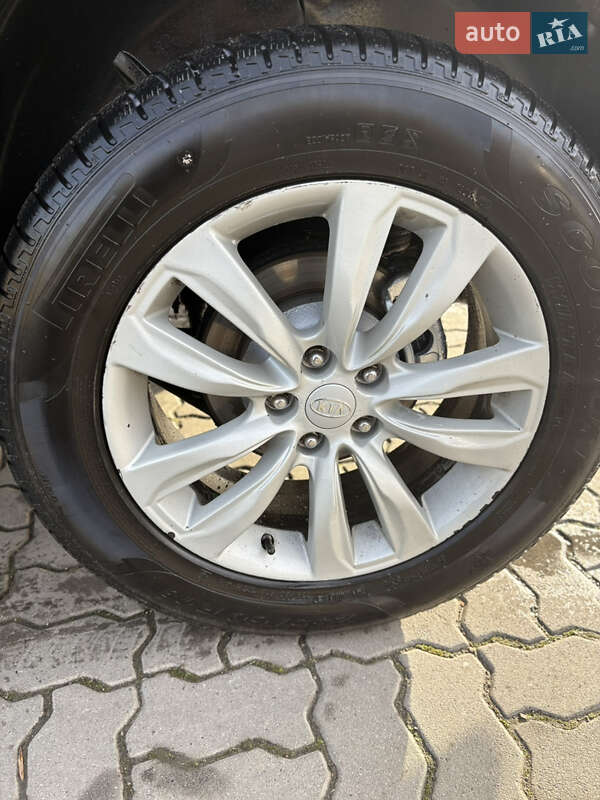 Внедорожник / Кроссовер Kia Sorento 2009 в Калуше фото 12 Внедорожник / Кроссовер Kia Sorento 2009 в Калуше