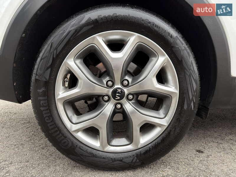 Внедорожник / Кроссовер Kia Sorento 2015 в Радивилове фото 27 Внедорожник / Кроссовер Kia Sorento 2015 в Радивилове