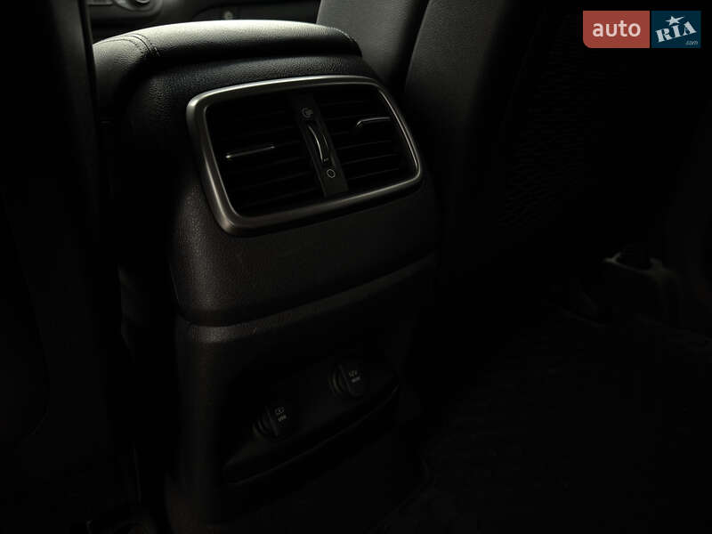 Внедорожник / Кроссовер Kia Sorento 2015 в Радивилове фото 55 Внедорожник / Кроссовер Kia Sorento 2015 в Радивилове