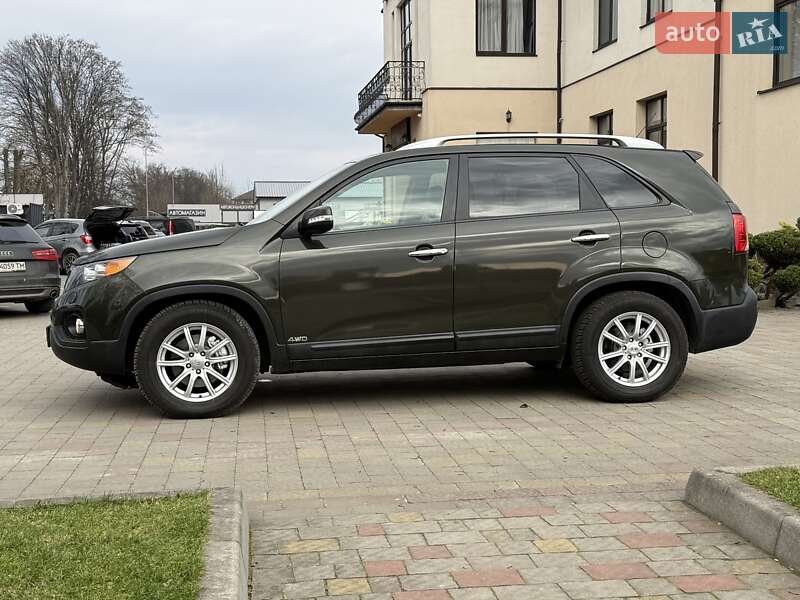 Внедорожник / Кроссовер Kia Sorento 2010 в Стрые