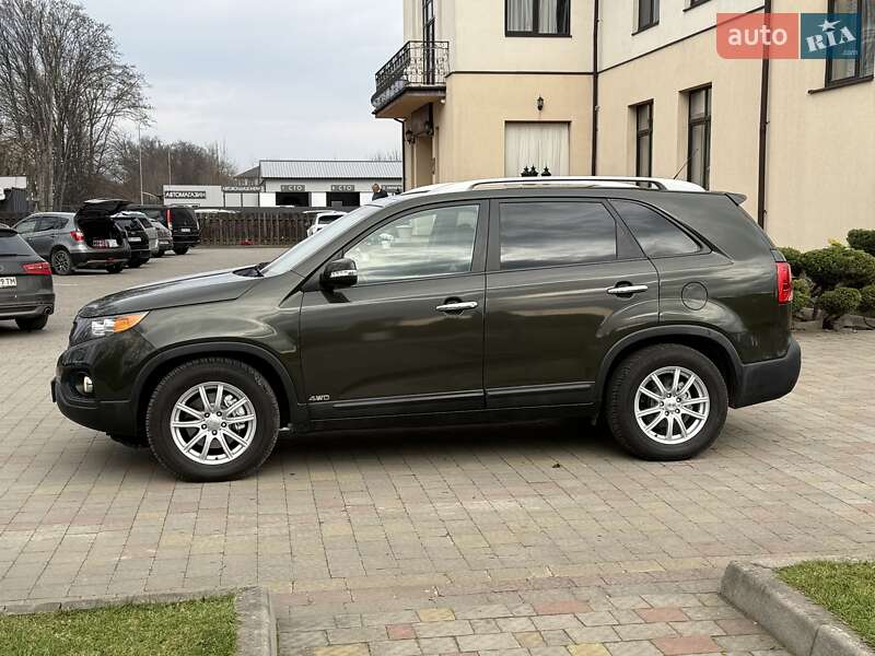 Внедорожник / Кроссовер Kia Sorento 2010 в Стрые