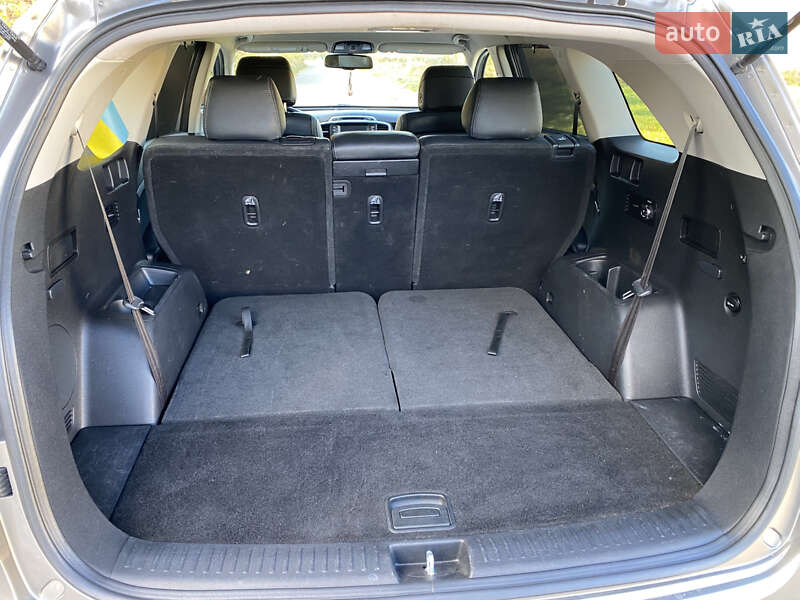 Внедорожник / Кроссовер Kia Sorento 2016 в Коломые фото 14 Внедорожник / Кроссовер Kia Sorento 2016 в Коломые