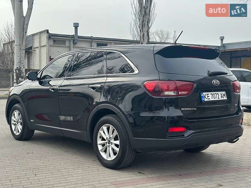 Внедорожник / Кроссовер Kia Sorento 2019 в Львове фото 4 Внедорожник / Кроссовер Kia Sorento 2019 в Львове