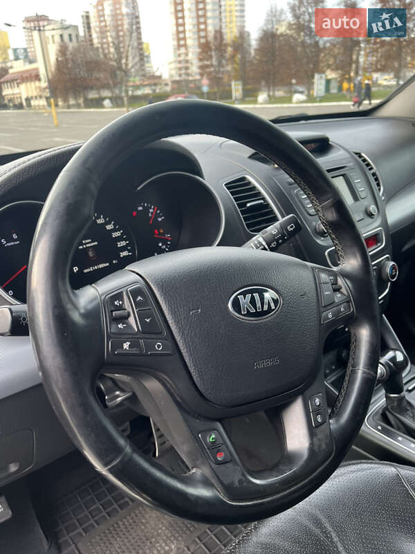 Внедорожник / Кроссовер Kia Sorento 2013 в Броварах