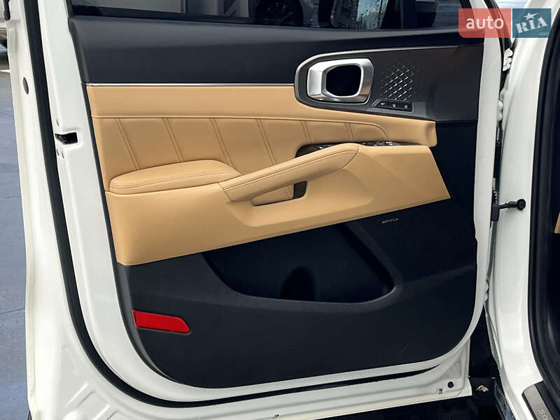 Внедорожник / Кроссовер Kia Sorento 2022 в Киеве