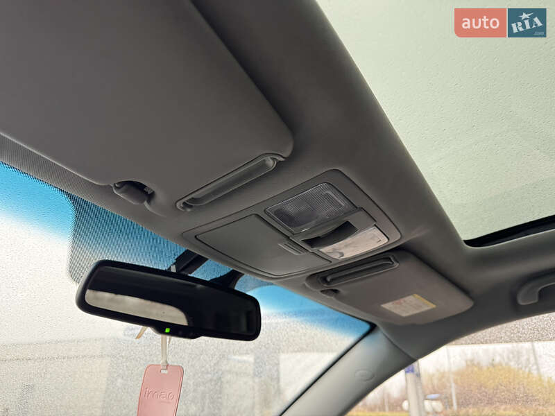 Позашляховик / Кросовер Kia Sorento 2012 в Радивиліві