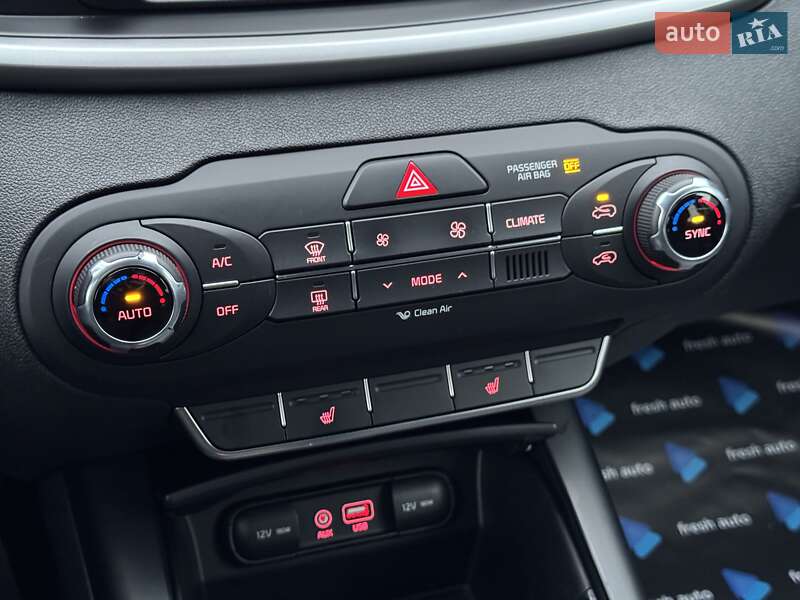 Позашляховик / Кросовер Kia Sorento 2017 в Рівному фото 23 Позашляховик / Кросовер Kia Sorento 2017 в Рівному