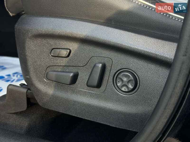 Позашляховик / Кросовер Kia Sorento 2017 в Івано-Франківську фото 15 Позашляховик / Кросовер Kia Sorento 2017 в Івано-Франківську