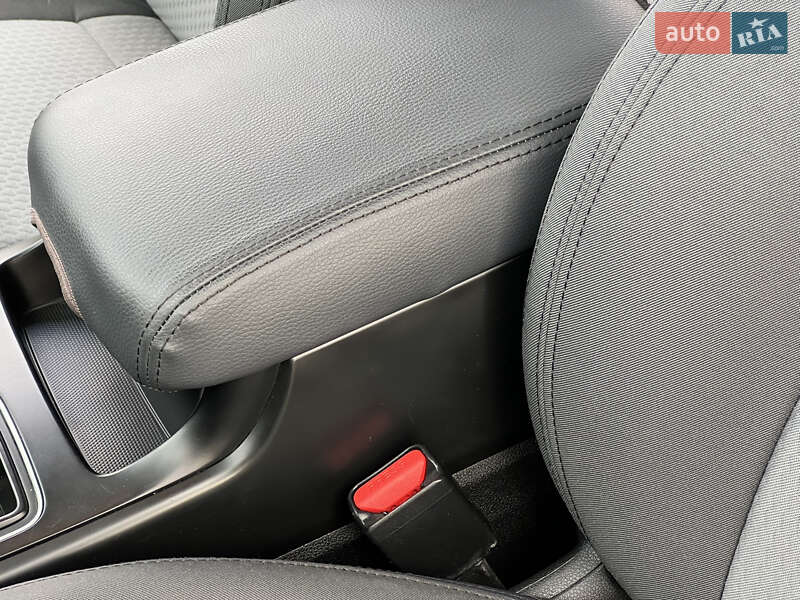 Позашляховик / Кросовер Kia Sorento 2018 в Житомирі