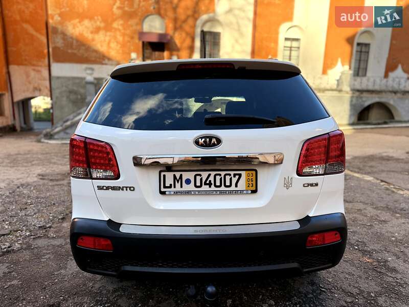 Внедорожник / Кроссовер Kia Sorento 2010 в Кременце
