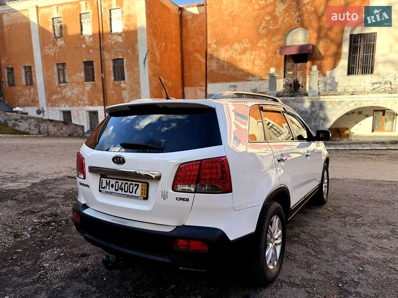Внедорожник / Кроссовер Kia Sorento 2010 в Кременце