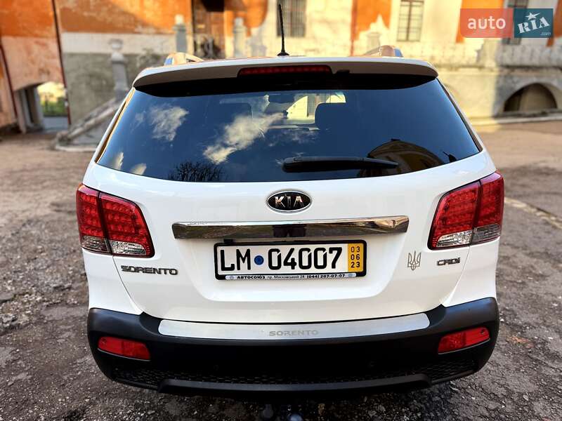Внедорожник / Кроссовер Kia Sorento 2010 в Кременце