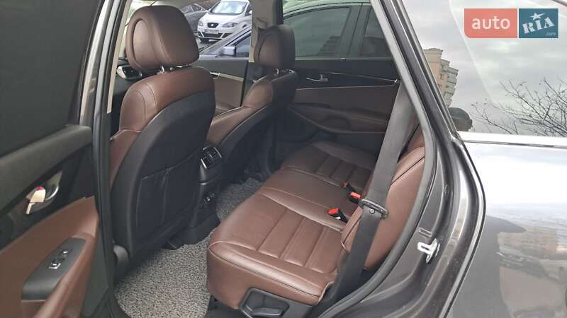 Внедорожник / Кроссовер Kia Sorento 2015 в Киеве
