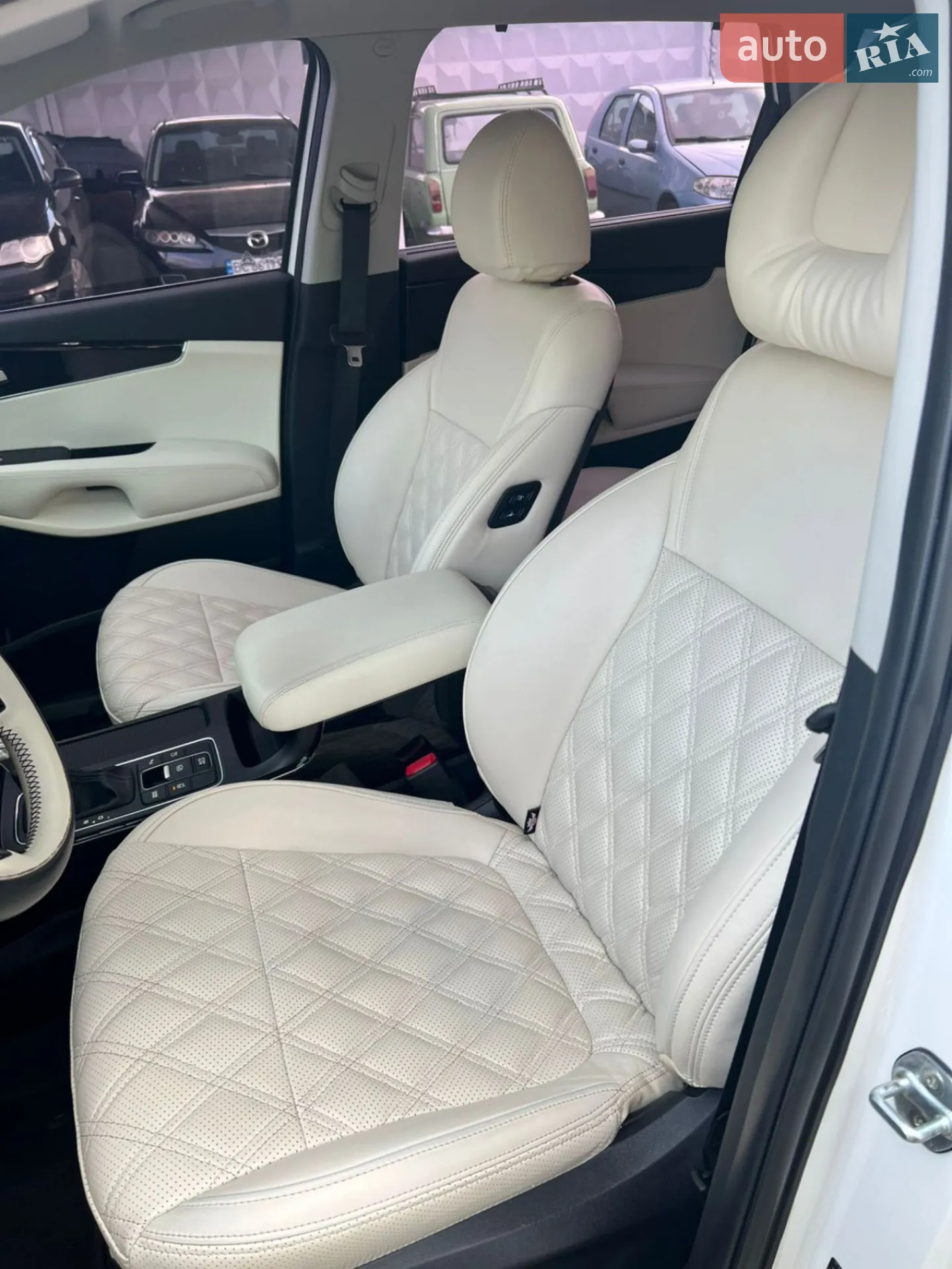 2018 Kia Sorento - мініатюра 16