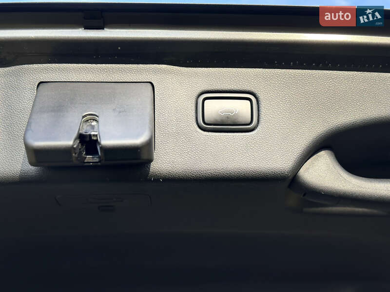 Внедорожник / Кроссовер Kia Sorento 2016 в Самборе фото 26 Внедорожник / Кроссовер Kia Sorento 2016 в Самборе