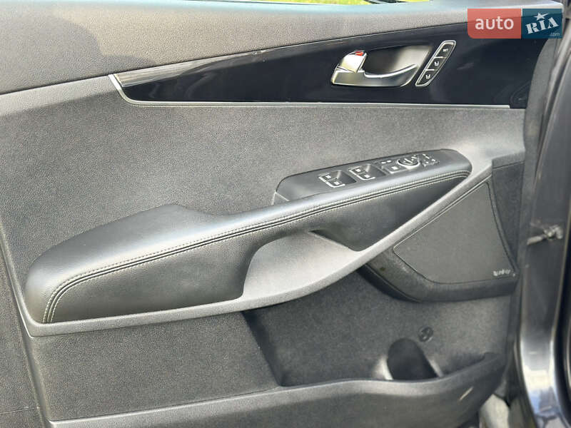 Внедорожник / Кроссовер Kia Sorento 2016 в Самборе фото 46 Внедорожник / Кроссовер Kia Sorento 2016 в Самборе