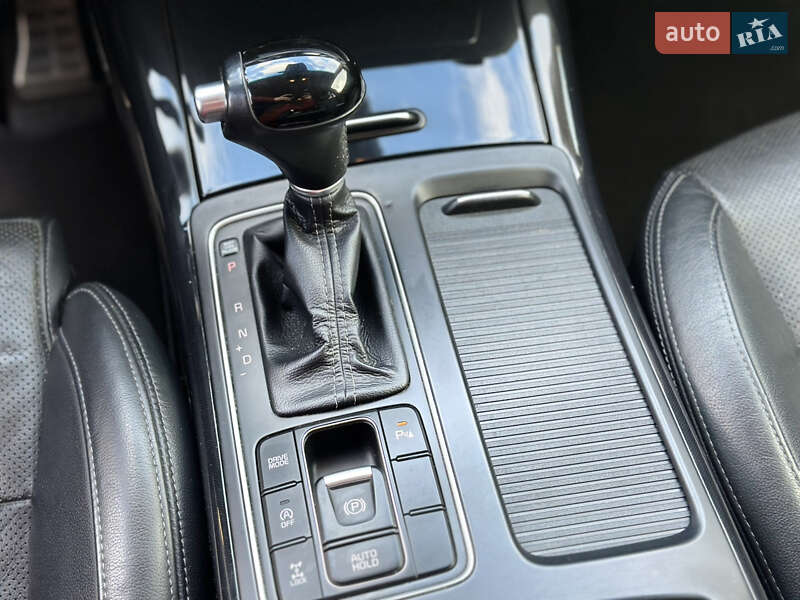 Внедорожник / Кроссовер Kia Sorento 2016 в Самборе фото 51 Внедорожник / Кроссовер Kia Sorento 2016 в Самборе