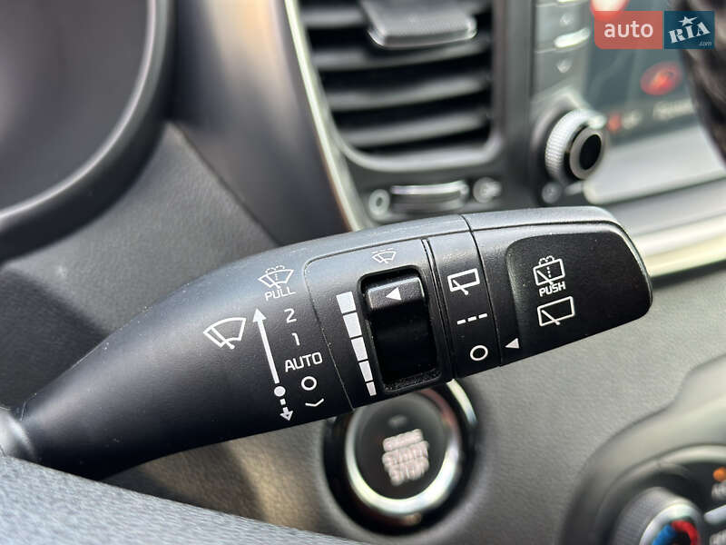 Внедорожник / Кроссовер Kia Sorento 2016 в Самборе фото 59 Внедорожник / Кроссовер Kia Sorento 2016 в Самборе