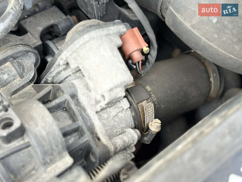 Внедорожник / Кроссовер Kia Sorento 2016 в Самборе фото 100 Внедорожник / Кроссовер Kia Sorento 2016 в Самборе