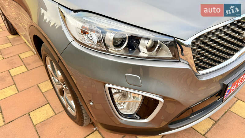 Внедорожник / Кроссовер Kia Sorento 2015 в Черновцах