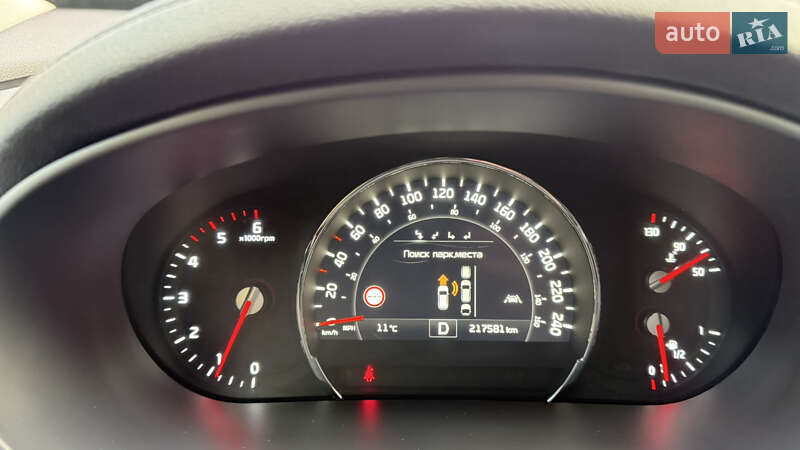 Внедорожник / Кроссовер Kia Sorento 2015 в Черновцах