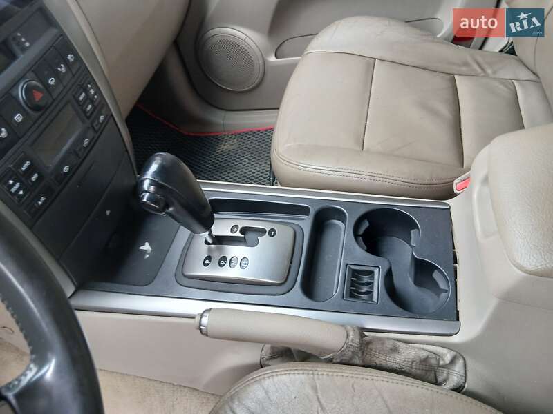 Внедорожник / Кроссовер Kia Sorento 2006 в Хотине