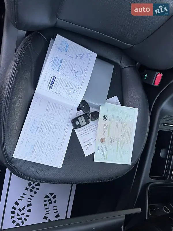 Внедорожник / Кроссовер Kia Sorento 2013 в Дрогобыче документ
