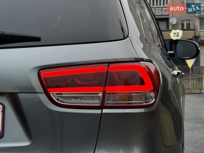 Внедорожник / Кроссовер Kia Sorento 2016 в Ковеле