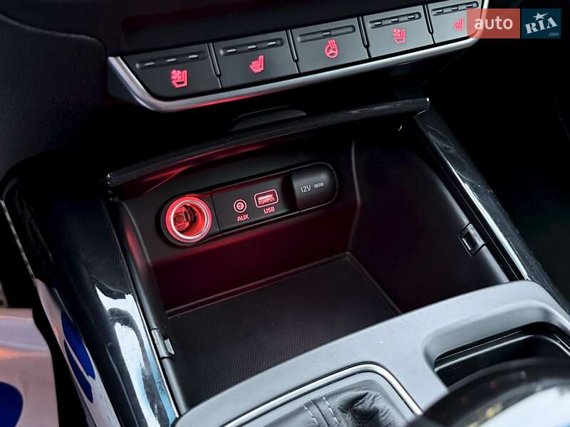 Внедорожник / Кроссовер Kia Sorento 2016 в Ковеле