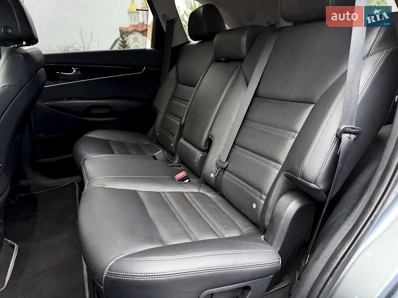 Внедорожник / Кроссовер Kia Sorento 2016 в Ковеле