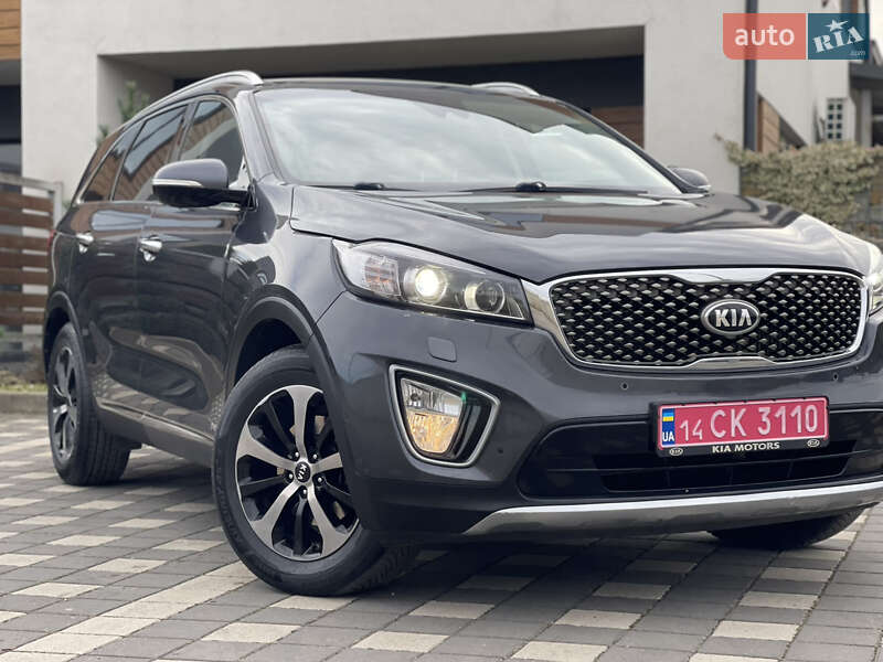Внедорожник / Кроссовер Kia Sorento 2017 в Стрые