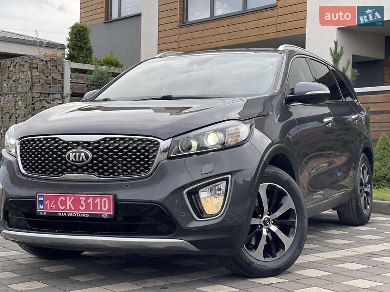 Внедорожник / Кроссовер Kia Sorento 2017 в Стрые
