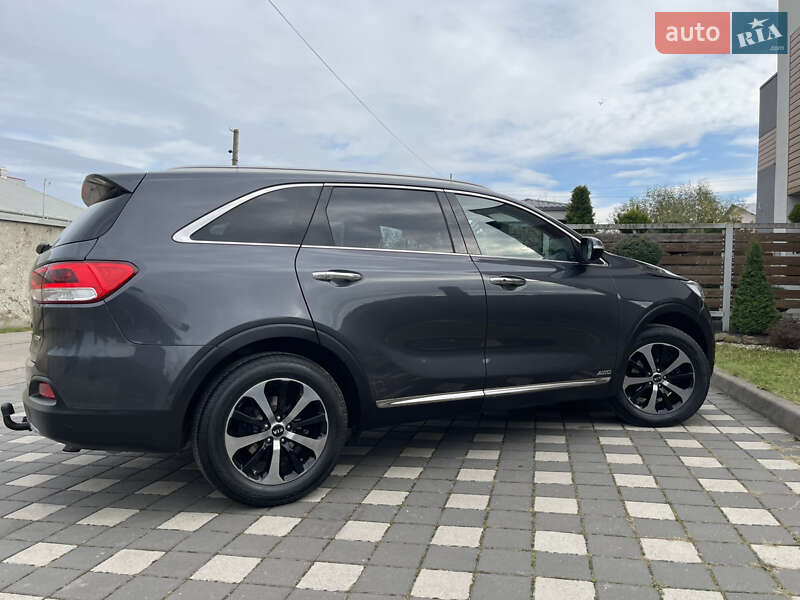 Внедорожник / Кроссовер Kia Sorento 2017 в Стрые