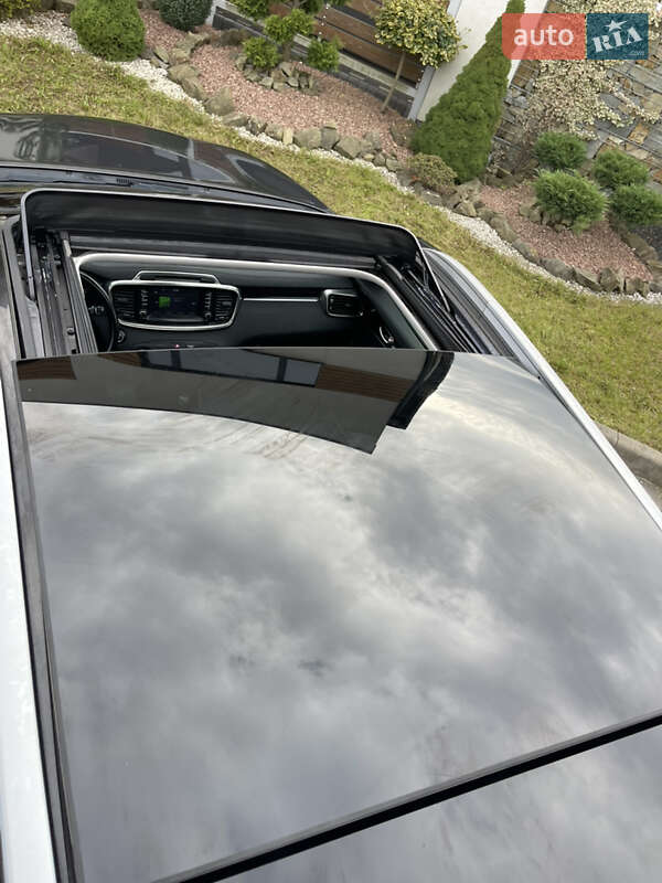 Внедорожник / Кроссовер Kia Sorento 2017 в Стрые