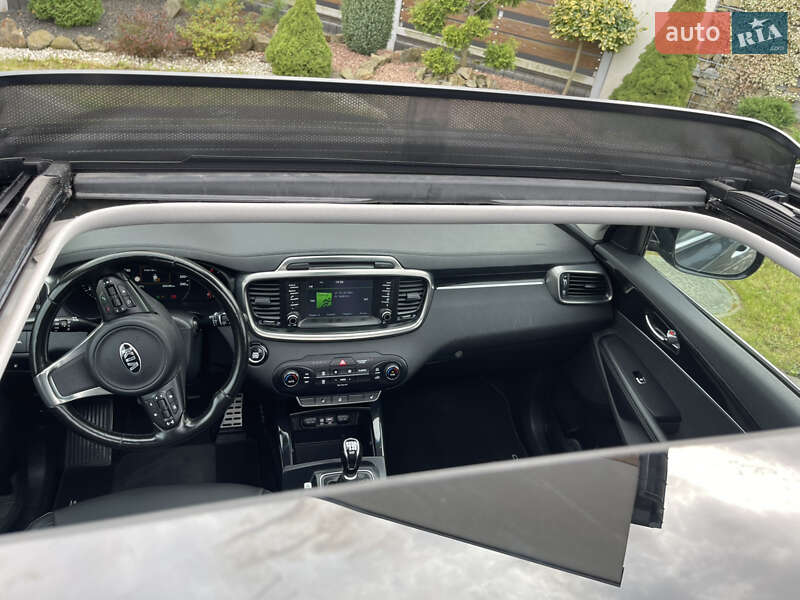 Внедорожник / Кроссовер Kia Sorento 2017 в Стрые