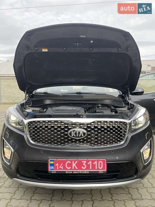 Внедорожник / Кроссовер Kia Sorento 2017 в Стрые