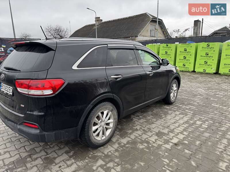 Внедорожник / Кроссовер Kia Sorento 2015 в Теребовле фото 5 Внедорожник / Кроссовер Kia Sorento 2015 в Теребовле