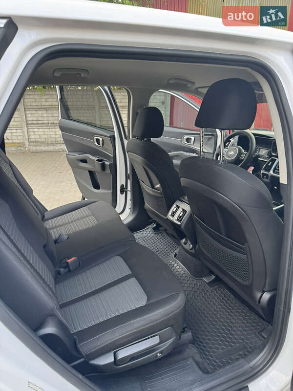 Внедорожник / Кроссовер Kia Sorento 2021 в Владимире фото 71 Внедорожник / Кроссовер Kia Sorento 2021 в Владимире