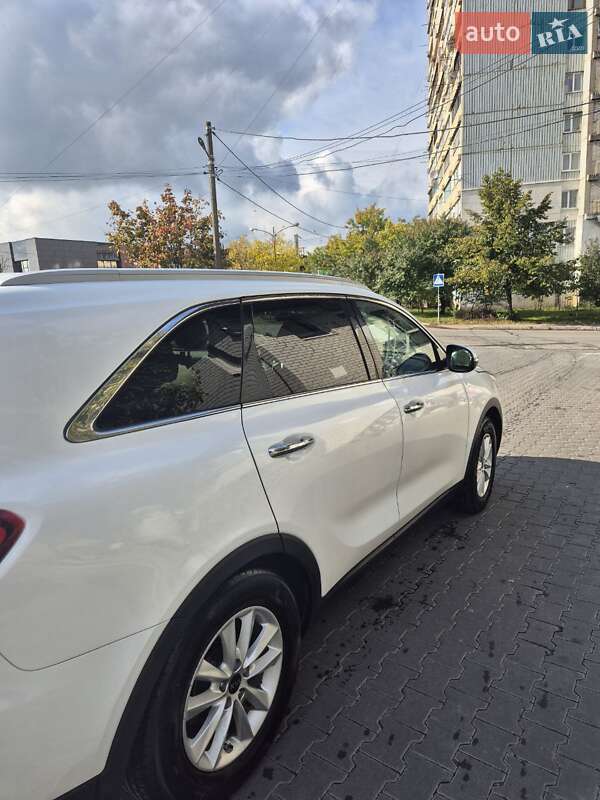 Внедорожник / Кроссовер Kia Sorento 2019 в Житомире