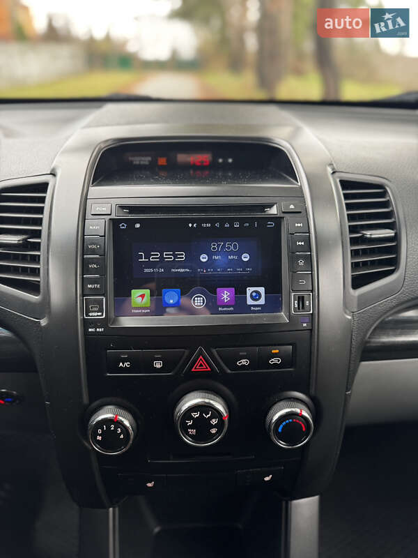 Внедорожник / Кроссовер Kia Sorento 2012 в Киеве фото 19 Внедорожник / Кроссовер Kia Sorento 2012 в Киеве