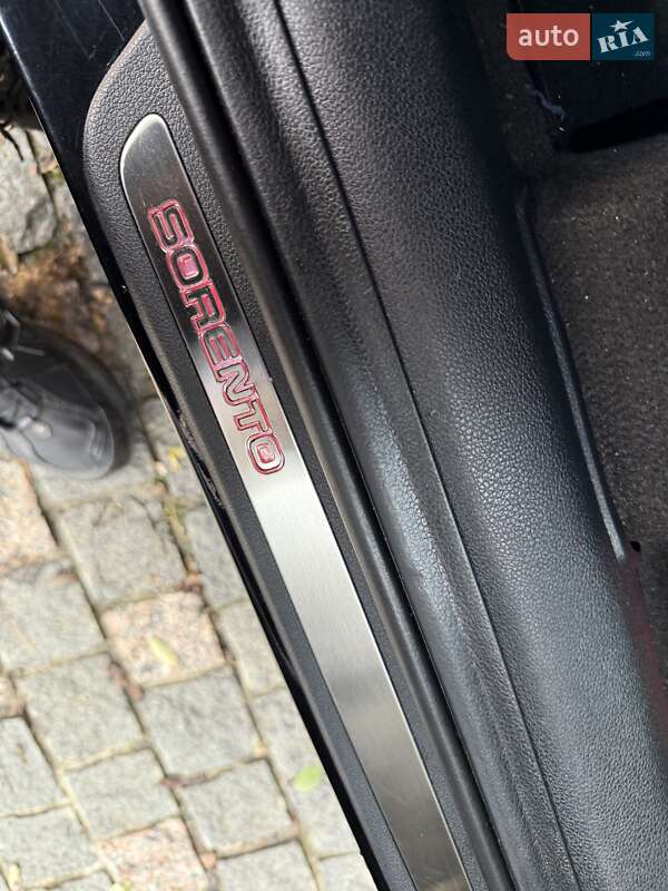 Внедорожник / Кроссовер Kia Sorento 2017 в Киеве